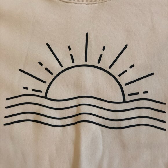 NWOT Fleece OverSized Beige Graphic "Sun" Sweatshirt Top Pullover - Picture 2 of 9